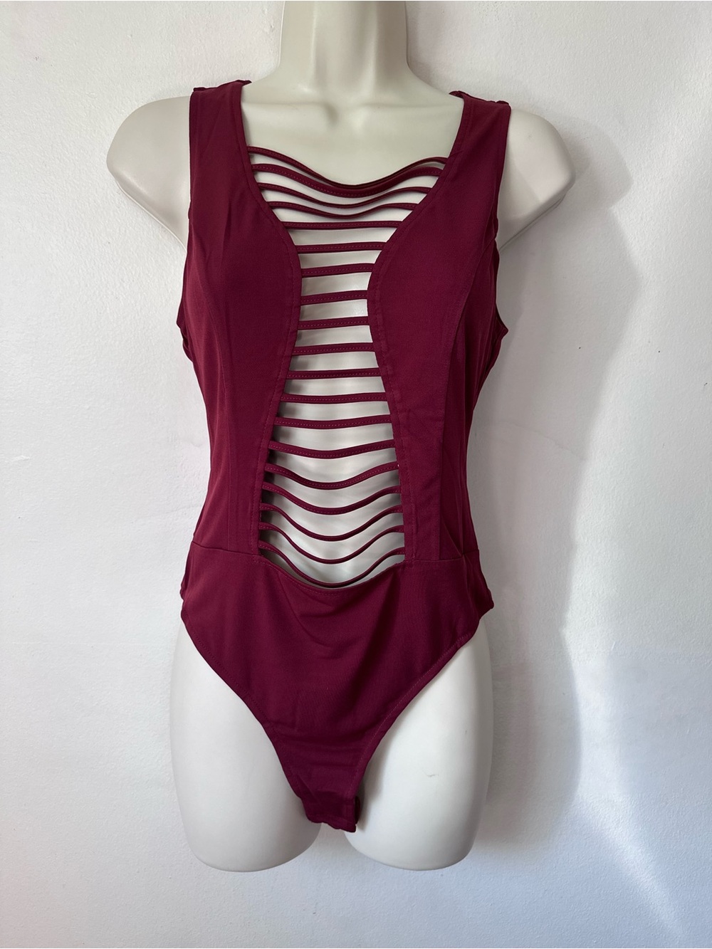 Women’s Strappy Cutout One-Piece Swimsuit - Burgundy